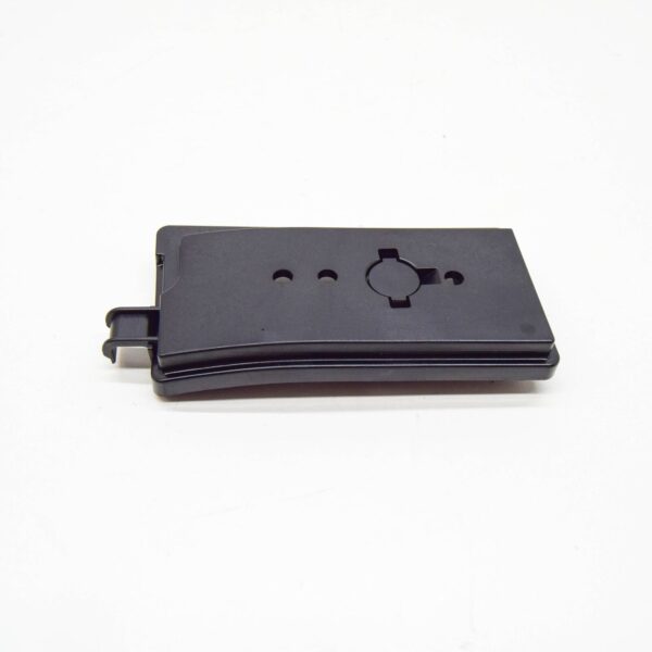 NEW AUDI A4 AVANT B9 LEFT UNDERRUN BAR 8W0804647 ORIGINAL - Image 4