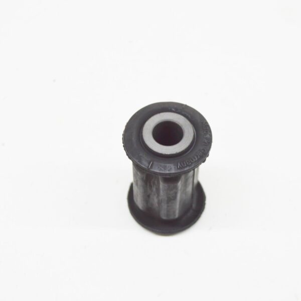 NEW VOLKSWAGEN TOUAREG 7P STEERING RACK RUBBER BUSH 2H0422405 ORIGINAL - Image 4