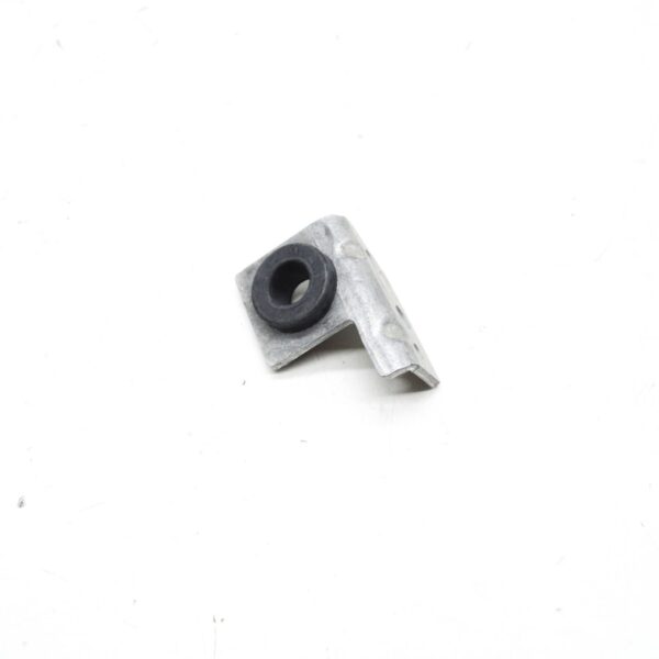NEW AUDI A3 8Y RIGHT CHARGE AIR RADIATOR HOLDER 8V0145962 ORIGINAL - Image 4