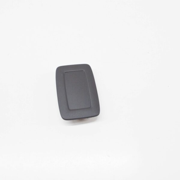 NEW AUDI A3 8V SOUL BLACK REAR SEAT COVER CAP 8V5887301A4PK ORIGINAL - Image 4