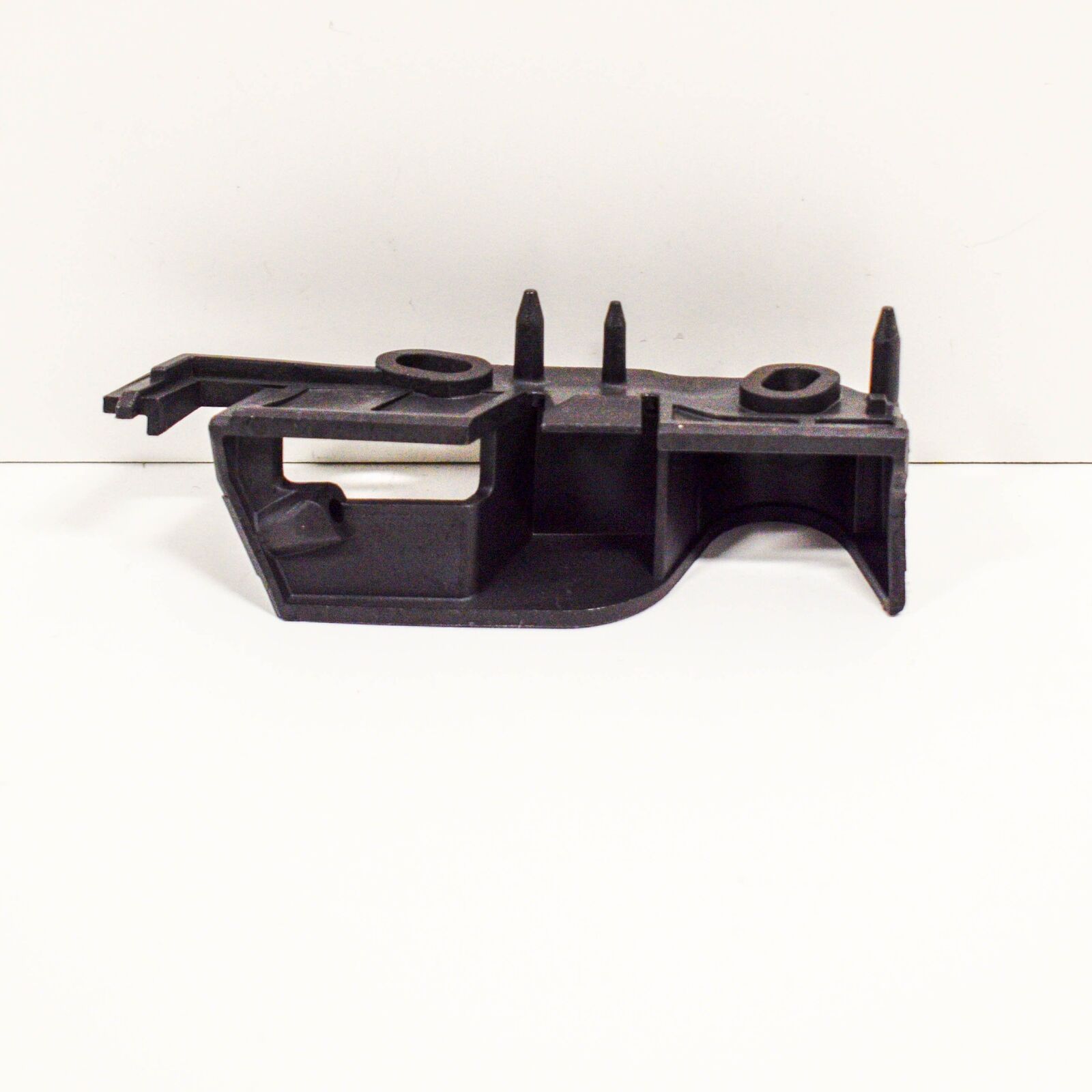 NEW AUDI A4 B8 FRONT BUMPER RIGHT SIDE GUIDE 8K0807284H ORIGINAL 4 NEW AUDI A4 B8 FRONT BUMPER RIGHT SIDE GUIDE 8K0807284H ORIGINAL - Image 4