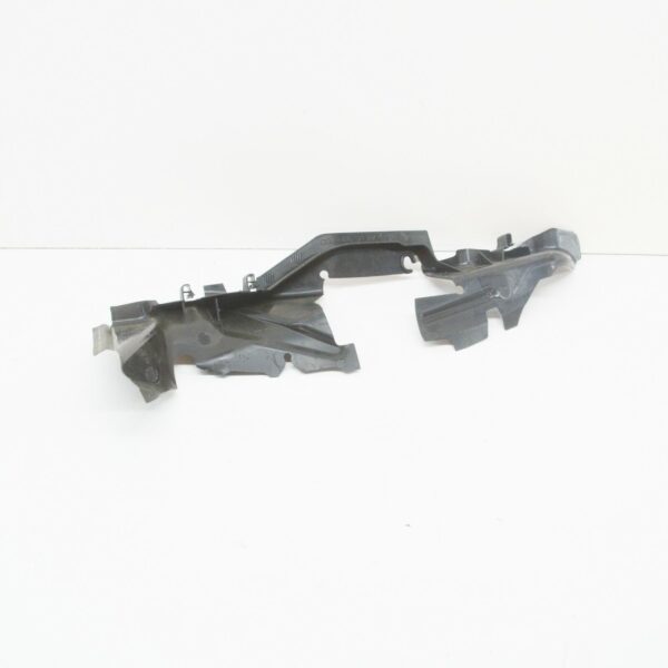 NEW AUDI A3 8V RADIATOR SUPPORT RIGHT AIR GUIDE 8V0121284 ORIGINAL - Image 4