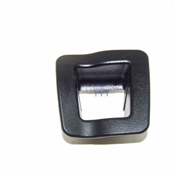 NEW MERCEDES-BENZ A W169 REAR SEAT LEFT OUTSIDE COVER A1699230322 ORIGINAL - Image 4