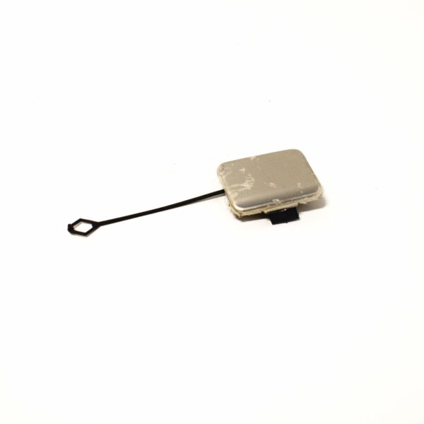 NEW MB M W164 REAR BUMPER TOW HOOK EYE CAP COVER A1648852323 - Image 4