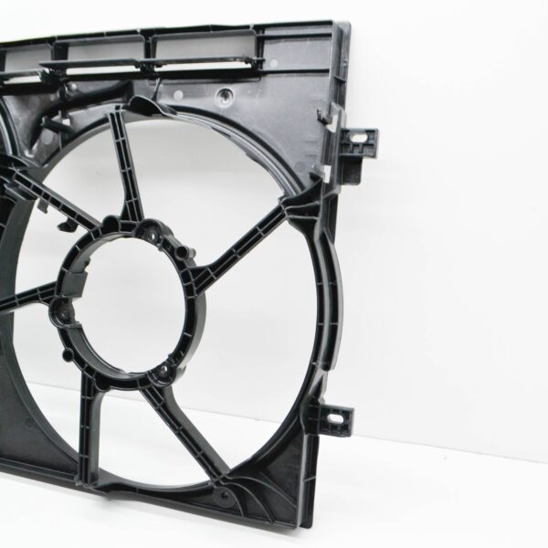 NEW VW TIGUAN ALLSPACE MK2 ENGINE TWIN FAN RING 5QN121205 ORIGINAL - Image 4