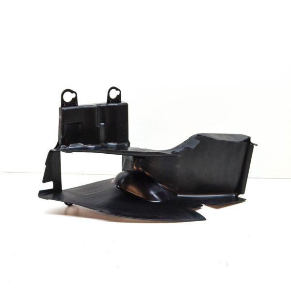 NEW SEAT LEON 5F RIGHT SIDE RADIATOR COOLANT AIR GUIDE 5F0121674E ORIGINAL - Image 4