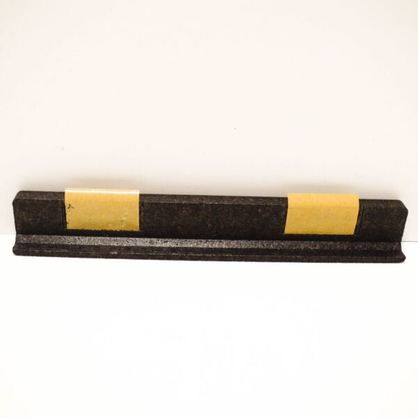 NEW VOLKSWAGEN TRANSPORTER T5 REAR BUMPER FOAM FILLER PIECE 7H0807252A ORIGINAL - Image 4