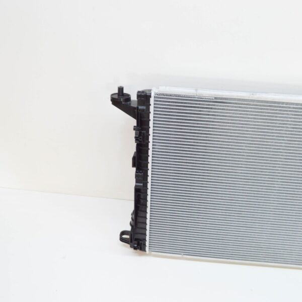 NEW AUDI S4 B9 COOLING RADIATOR 8W0121251H ORIGINAL - Image 4