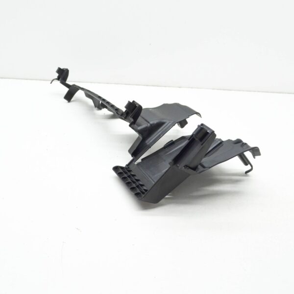 NEW VOLKSWAGEN GOLF MK7 5G RIGHT RADIATOR AIR DEFLECTOR 5G0121284AA ORIGINAL - Image 4