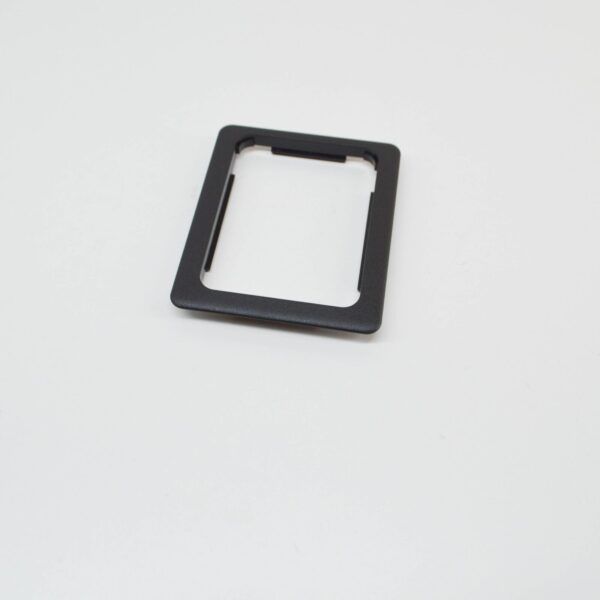 NEW AUDI A4 B7 LUGGAGE COMPARTMENT LOWER HANDLE COVER 8E5863638 - Image 4