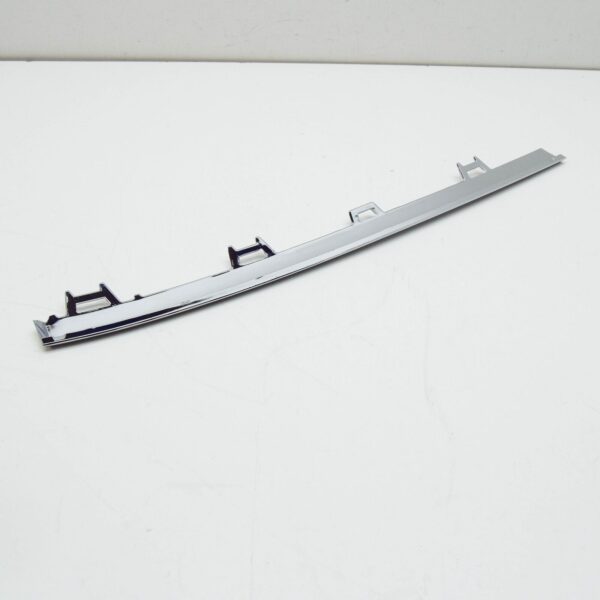 NEW VW POLO AW MK6 RADIATOR GRILLE MOLDING 2G0853767H2ZZ ORIGINAL - Image 4
