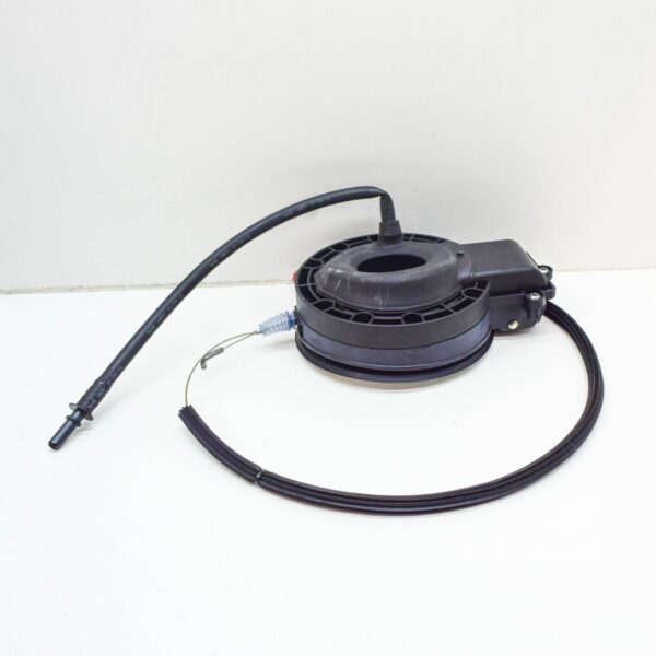 NEW AUDI R8 RIGHT SIDE FUEL FILLER CAP COVER 427809900C ORIGINAL - Image 4