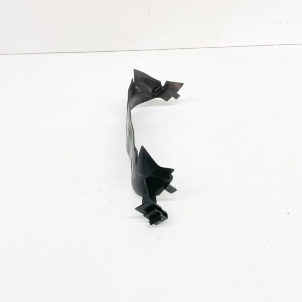 NEW AUDI A3 8V RADIATOR UPPER CENTRE AIR GUIDE 8V0121285 ORIGINAL - Image 4