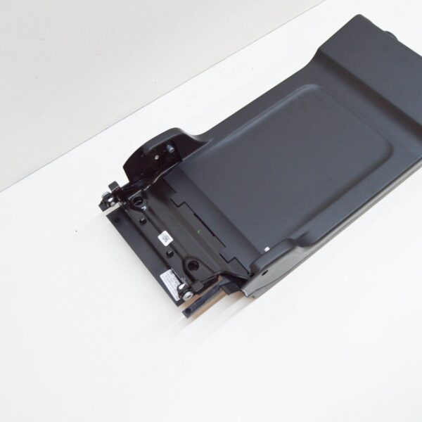 NEW AUDI A3 8Y MIDDLE ARMREST BRACKET 8Y0885961A4PK ORIGINAL - Image 4