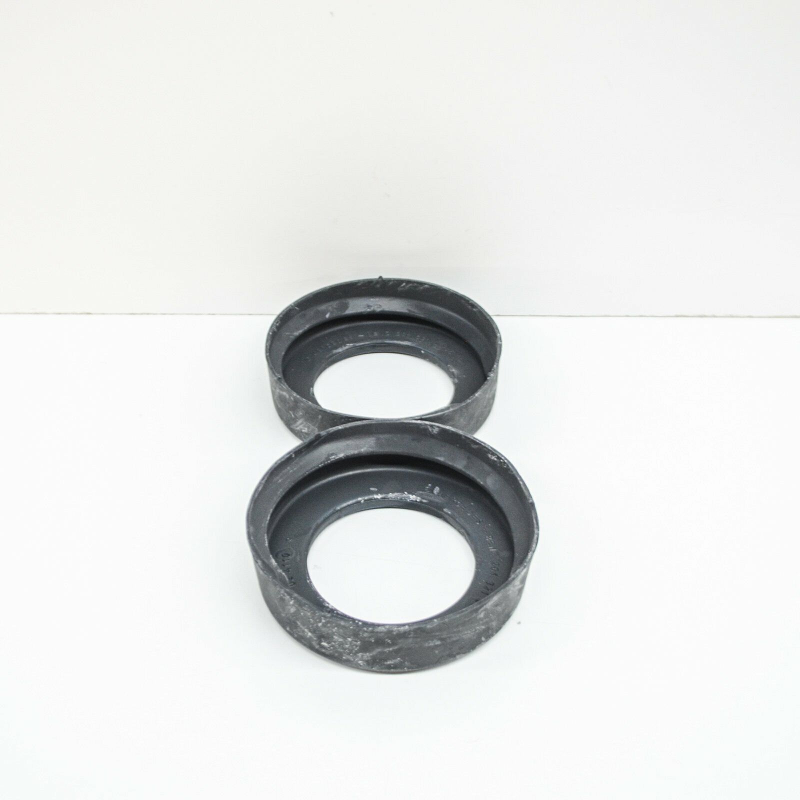 NEW MERCEDES-BENZ E W124 FRONT SPRING UPPER RUBBER MOUNTING A2013210984 ORIGINAL 4 NEW MERCEDES-BENZ E W124 FRONT SPRING UPPER RUBBER MOUNTING A2013210984 ORIGINAL - Image 4
