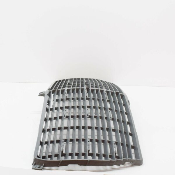 NEW MERCEDES-BENZ SALOON W123 FRONT RADIATOR GRILLE SHELL A1238880923 - Image 6