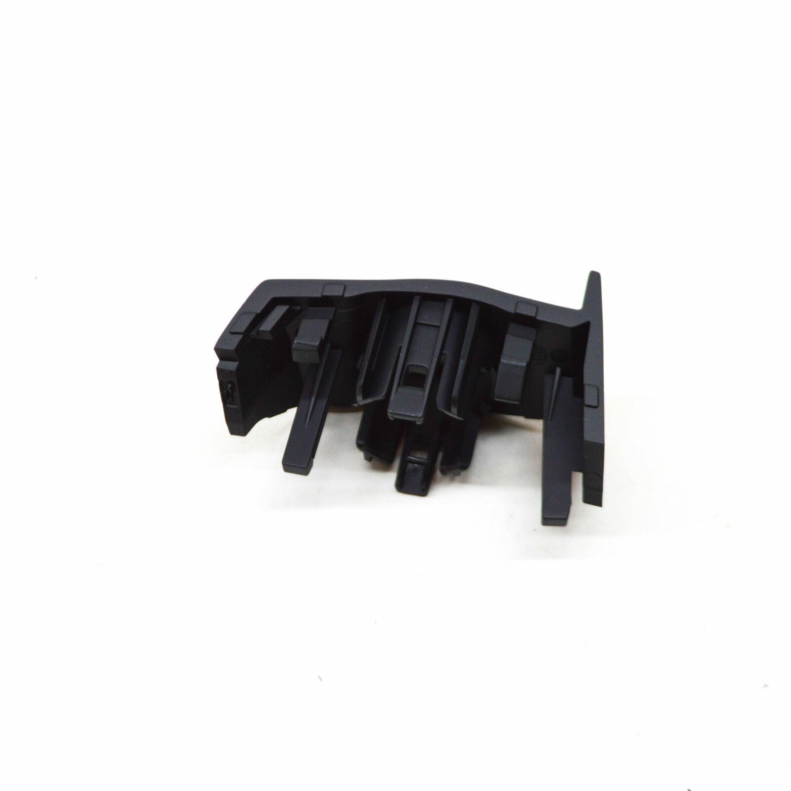 NEW AUDI A5 8W6 FRONT BUMPER LEFT PDC SUPPORT HOLDER 8W6919267A3FZ ORIGINAL 4 NEW AUDI A5 8W6 FRONT BUMPER LEFT PDC SUPPORT HOLDER 8W6919267A3FZ ORIGINAL - Image 4