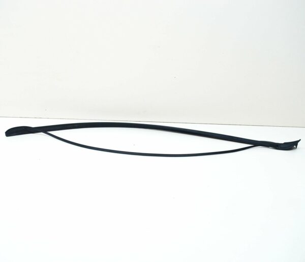 NEW BMW X4 F26 FRONT WINDSCREEN RIGHT VERTICAL SEAL TRIM 51317338616 ORIGINAL - Image 4