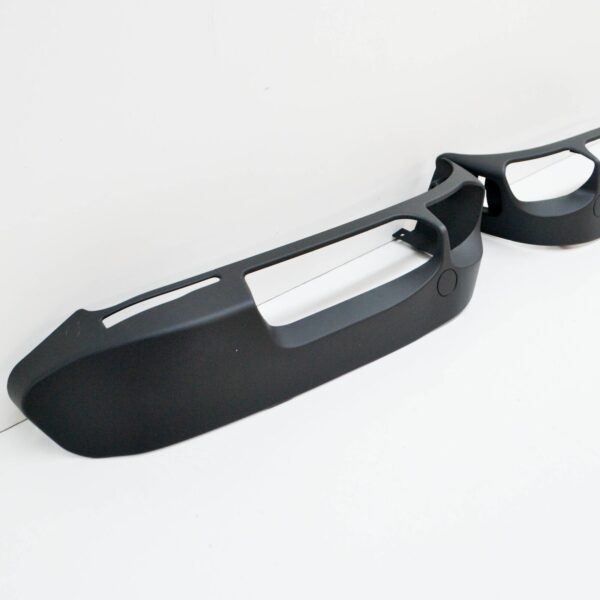 NEW BMW 5 E39 FRONT SEAT OUTER COVERING 52107057988 7057988 ORIGINAL - Image 4