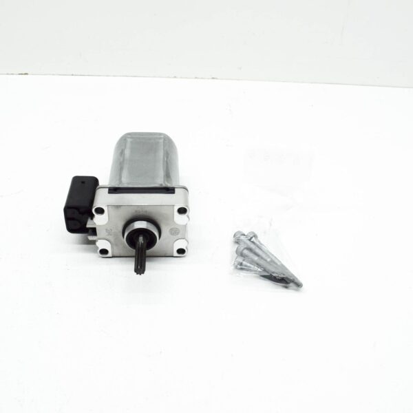 NEW MERCEDES-BENZ CLA COUPE C118 REAR AXLE ACTUATOR MOTOR A2479060903 - Image 4