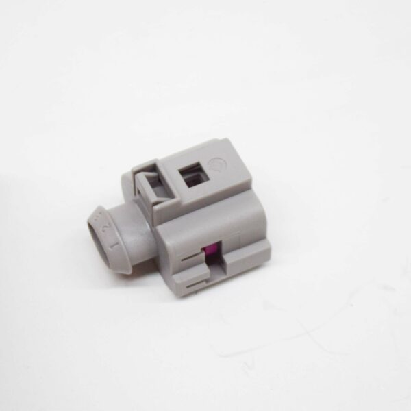 NEW AUDI A3 8P FUEL PRESSURE SENSOR CONNECTOR HOUSING 3 PIN 3B0973703G - Image 6