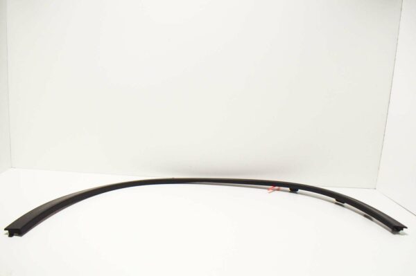 NEW MERCEDES-BENZ GLE C292 FRONT RIGHT WHEEL ARCH COVER A2928856622 ORIGINAL - Image 4