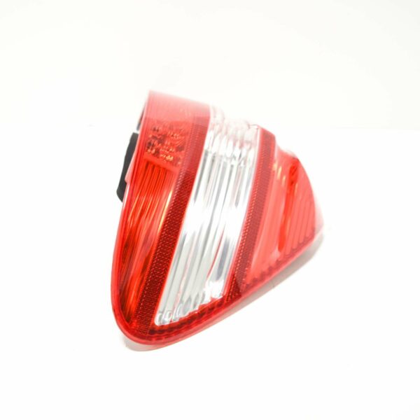 NEW MERCEDES BENZ SL R230 REAR RIGHT TAIL LIGHT A2308201264 - Image 4