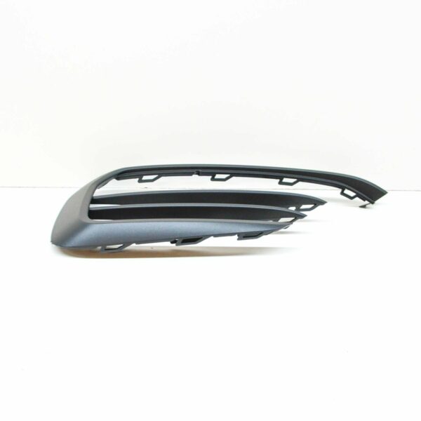 NEW VOLKSWAGEN GOLF MK7 GTI FRONT LEFT BUMPER GRILLE TRIM 5G0853665P9B9 ORIGINAL - Image 4