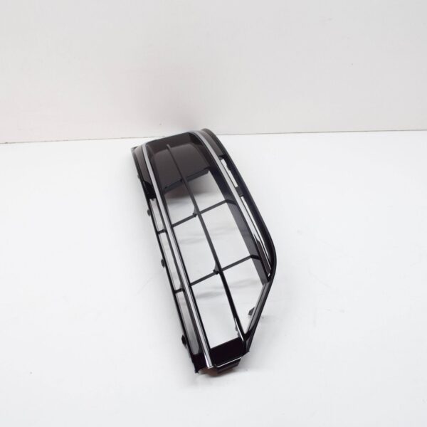 NEW AUDI A8 D4 FRONT RIGHT LIGHT FOG GRILLE 4H0807680RT94 2014 ORIGINAL - Image 4