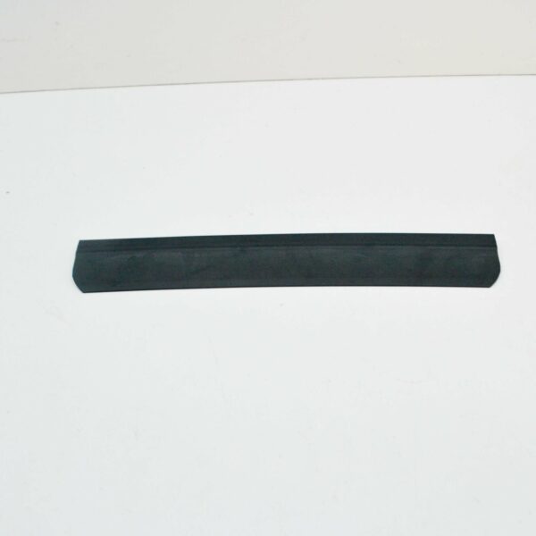 NEW MERCEDES-BENZ S W140 FRONT WHEEL ARCH LINER FENDER SEAL A1406981998 ORIGINAL - Image 4