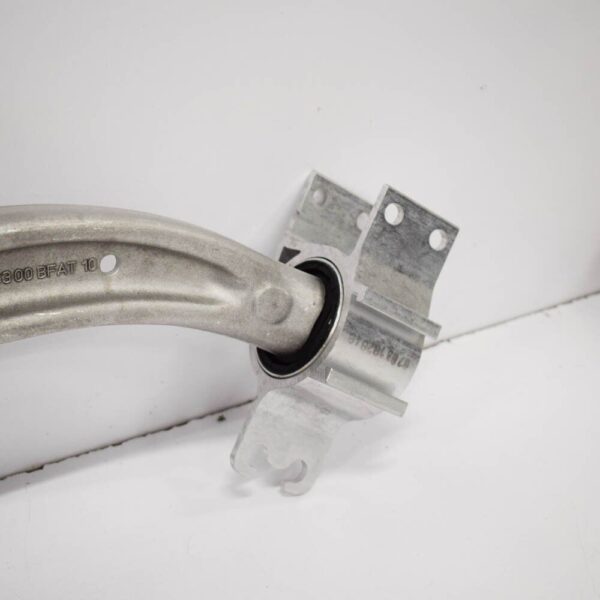 NEW MERCEDES-BENZ GLA X156 FRONT LEFT LOWER CONTROL ARM A1563300500 - Image 4
