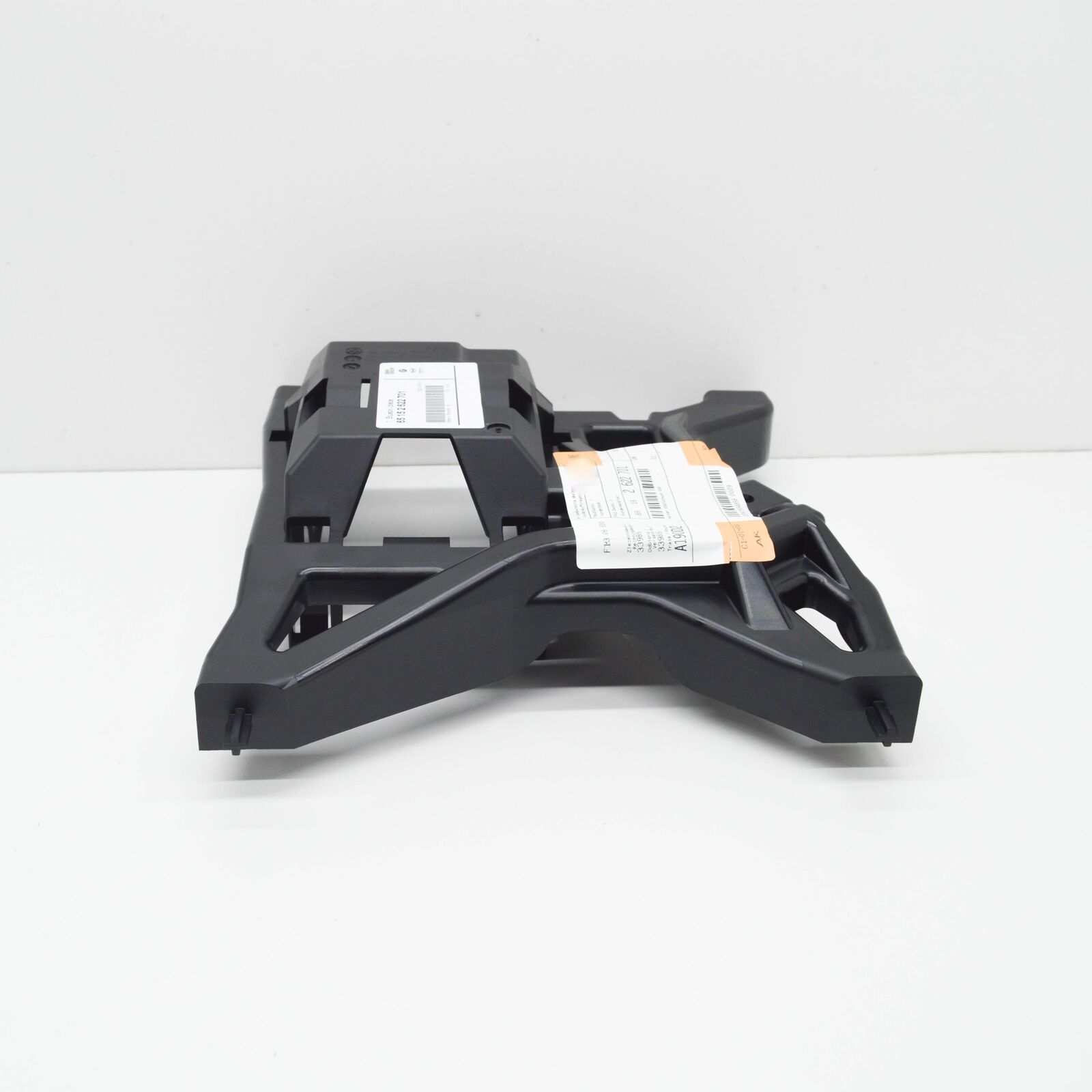 NEW BMW X3 G01 FRONT VEHICLE SOUND GENERATOR HOLDER 65152622701 4 NEW BMW X3 G01 FRONT VEHICLE SOUND GENERATOR HOLDER 65152622701 - Image 4