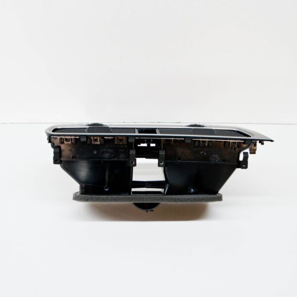 NEW VW GOLF MK7 CENTRE FRESH AIR VENT LHD 5G1819728AFDMD ORIGINAL - Image 4