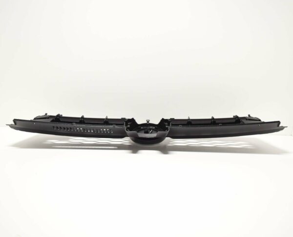 NEW VOLKSWAGEN GOLF MK7 FRONT BUMPER GRILL GTD 5G0853651AKBTV GENUINE - Image 6
