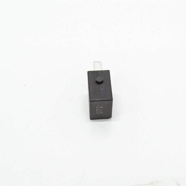 NEW MERCEDES-BENZ GLA X156 SLOT J RELAY A0025429219 ORIGINAL - Image 4