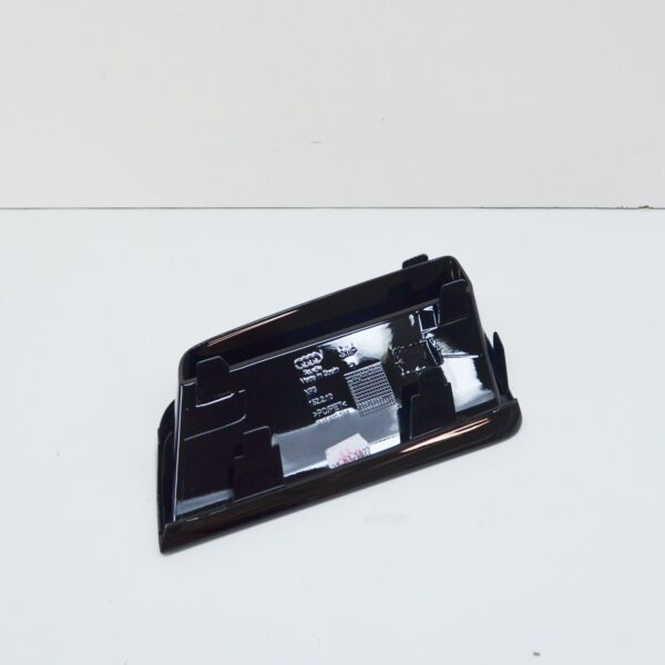 NEW AUDI RS Q3 8U FRONT BUMPER RIGHT COVER 8U0807796T94 - Image 6