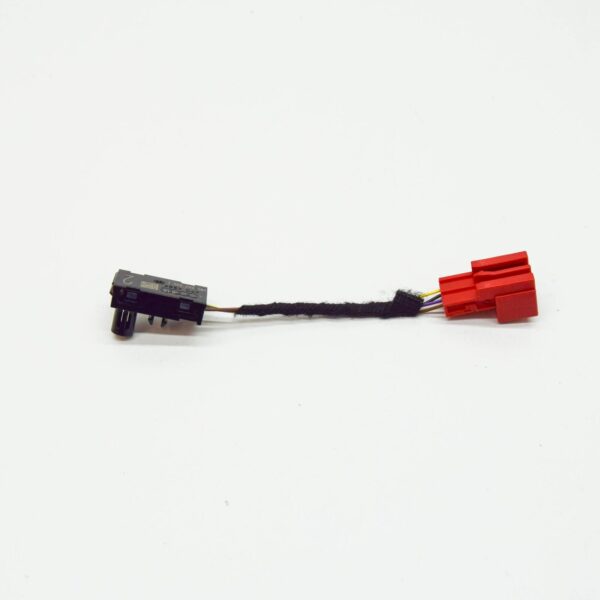 NEW AUDI A4 AVANT B9 FRONT DOOR PANEL LED MODULE 8W0947355T ORIGINAL - Image 4