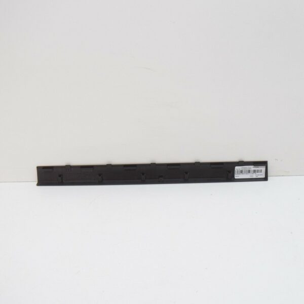 NEW AUDI A4 B8 REAR SEAT SIDE THROUGH-LOAD TRIM 8K0885943A4PK - Image 6