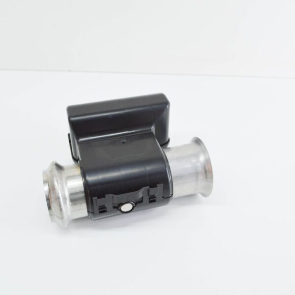 NEW MB CLA C117 REAR EXHAUST PIPE THROTTLE VALVE A2464920024 - Image 4