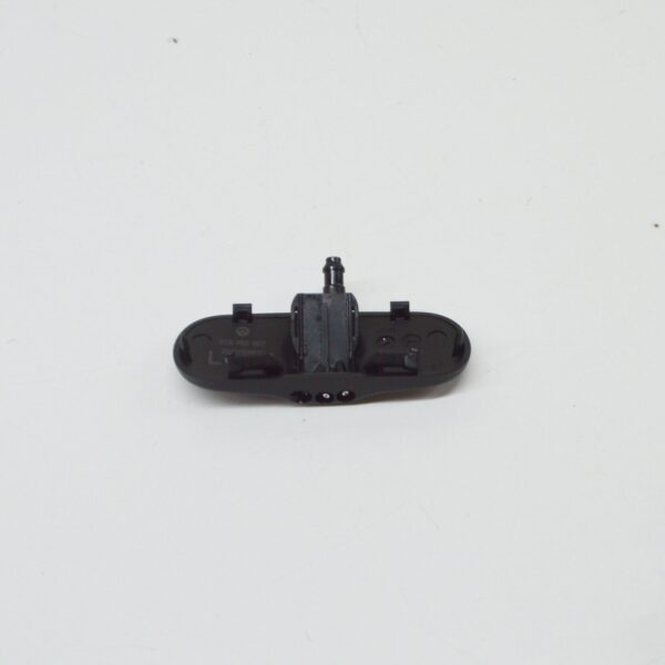 NEW VW PASSAT CC 357 LEFT WINDSHIELD WASHER NOZZLE 3C89559879B9 ORIGINAL - Image 4