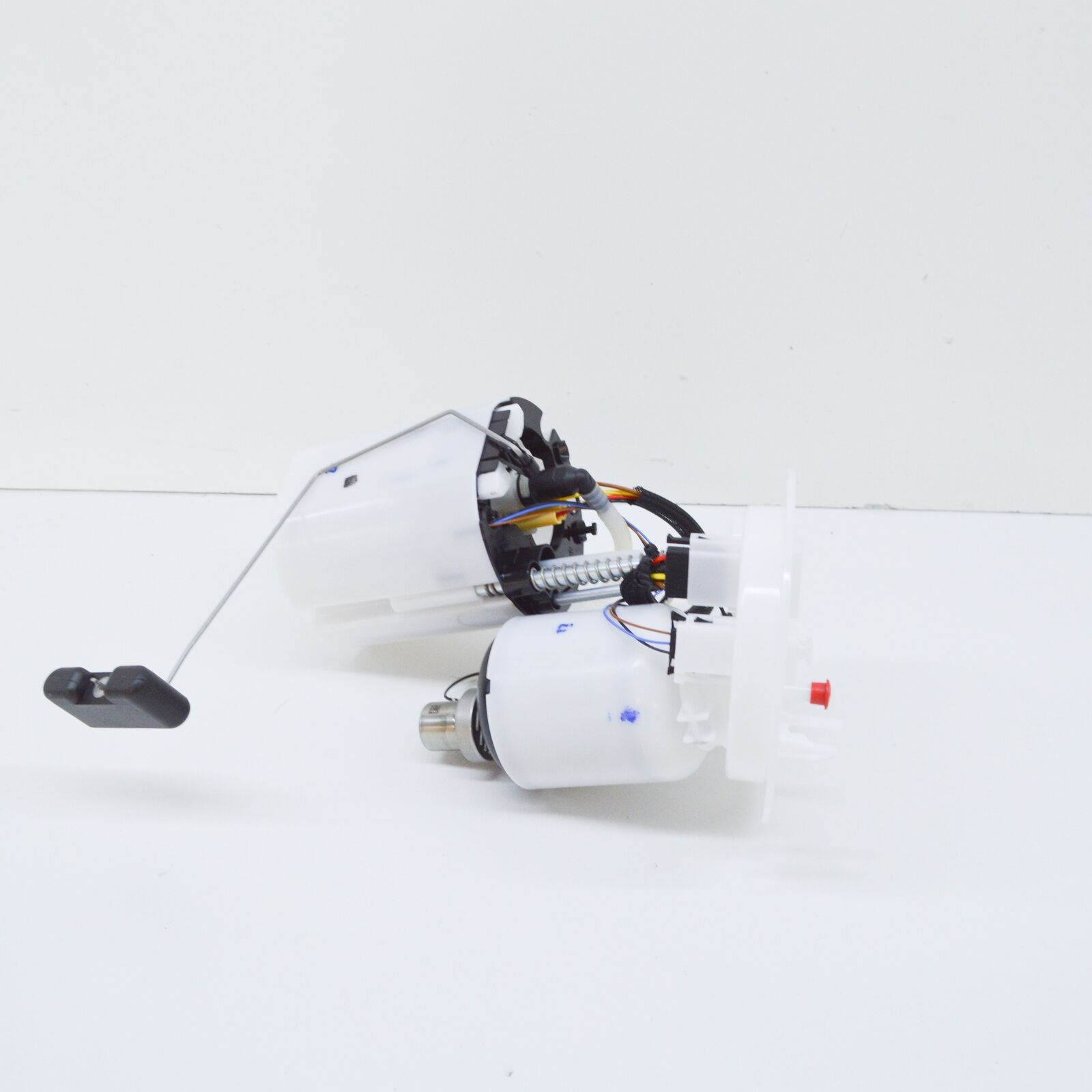 NEW AUDI A5 8T3 FUEL PUMP ASSEMBLY UNIT 8K0919051AS ORIGINAL 4 NEW AUDI A5 8T3 FUEL PUMP ASSEMBLY UNIT 8K0919051AS ORIGINAL - Image 4