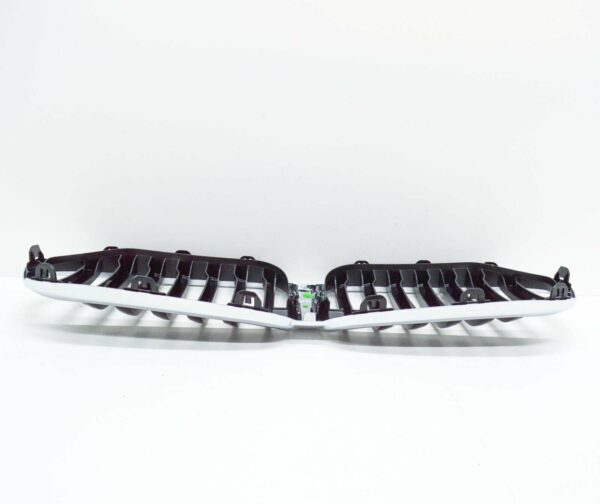 NEW BMW X1 F48 FRONT BUMPER RADIATOR GRILLE 8493450 51138493450 ORIGINAL - Image 4