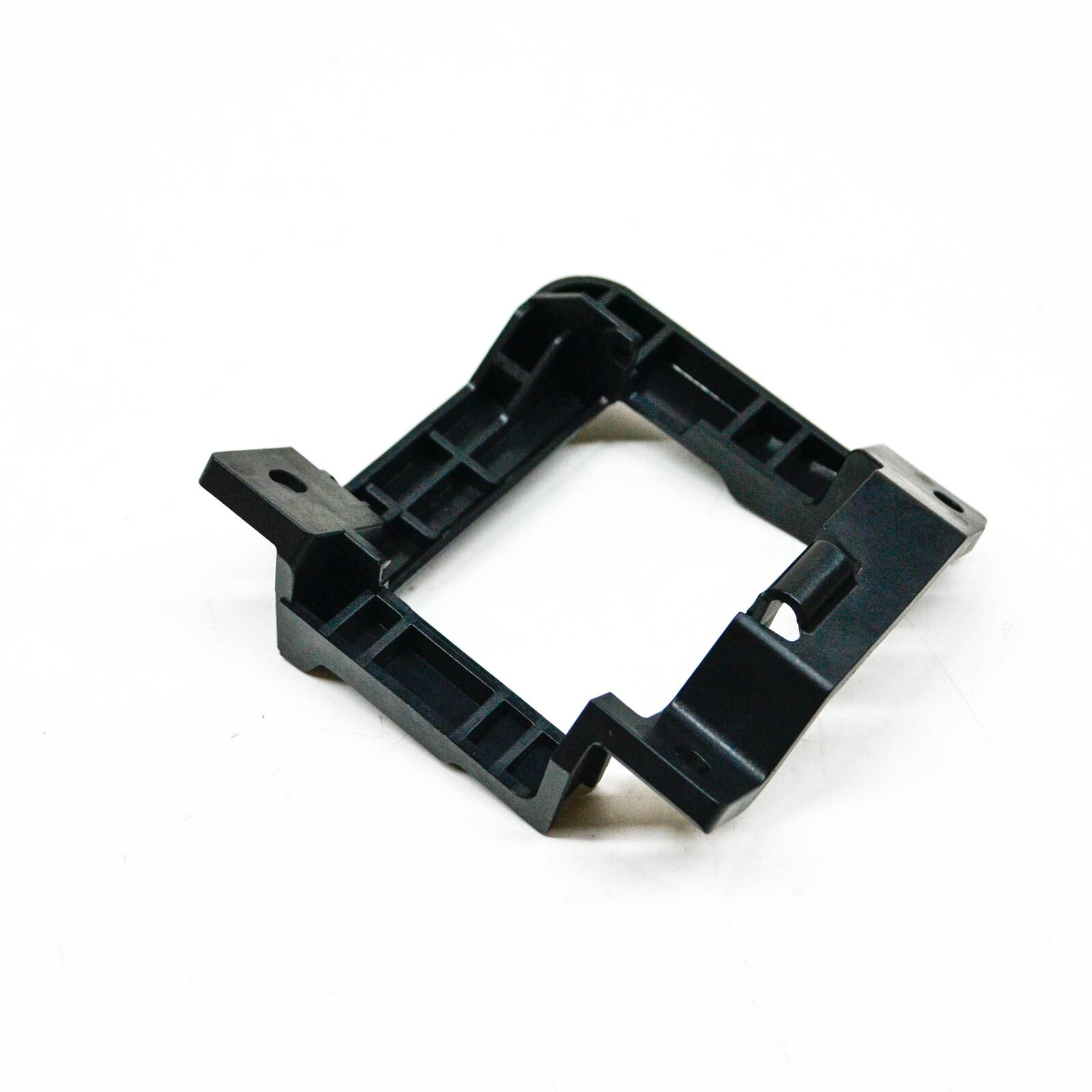 NEW AUDI A5 8W6 REAR BUMPER RIGHT BLIND SPOT SENSOR BRACKET 8W6907176A ORIGINAL 4 NEW AUDI A5 8W6 REAR BUMPER RIGHT BLIND SPOT SENSOR BRACKET 8W6907176A ORIGINAL - Image 4