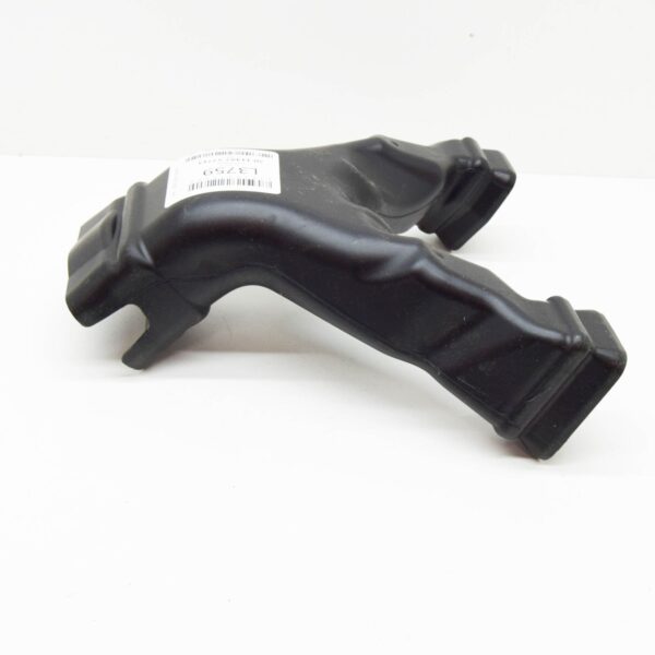 NEW MERCEDES-BENZ GLA H247 CENTER AIR DUCT A1778310200 ORIGINAL - Image 4