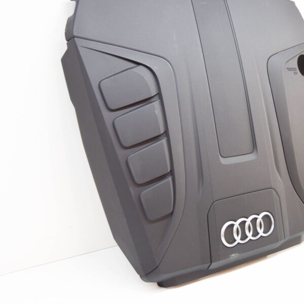 NEW AUDI Q7 4M ENGINE COVER 4M0133849B ORIGINAL - Image 4
