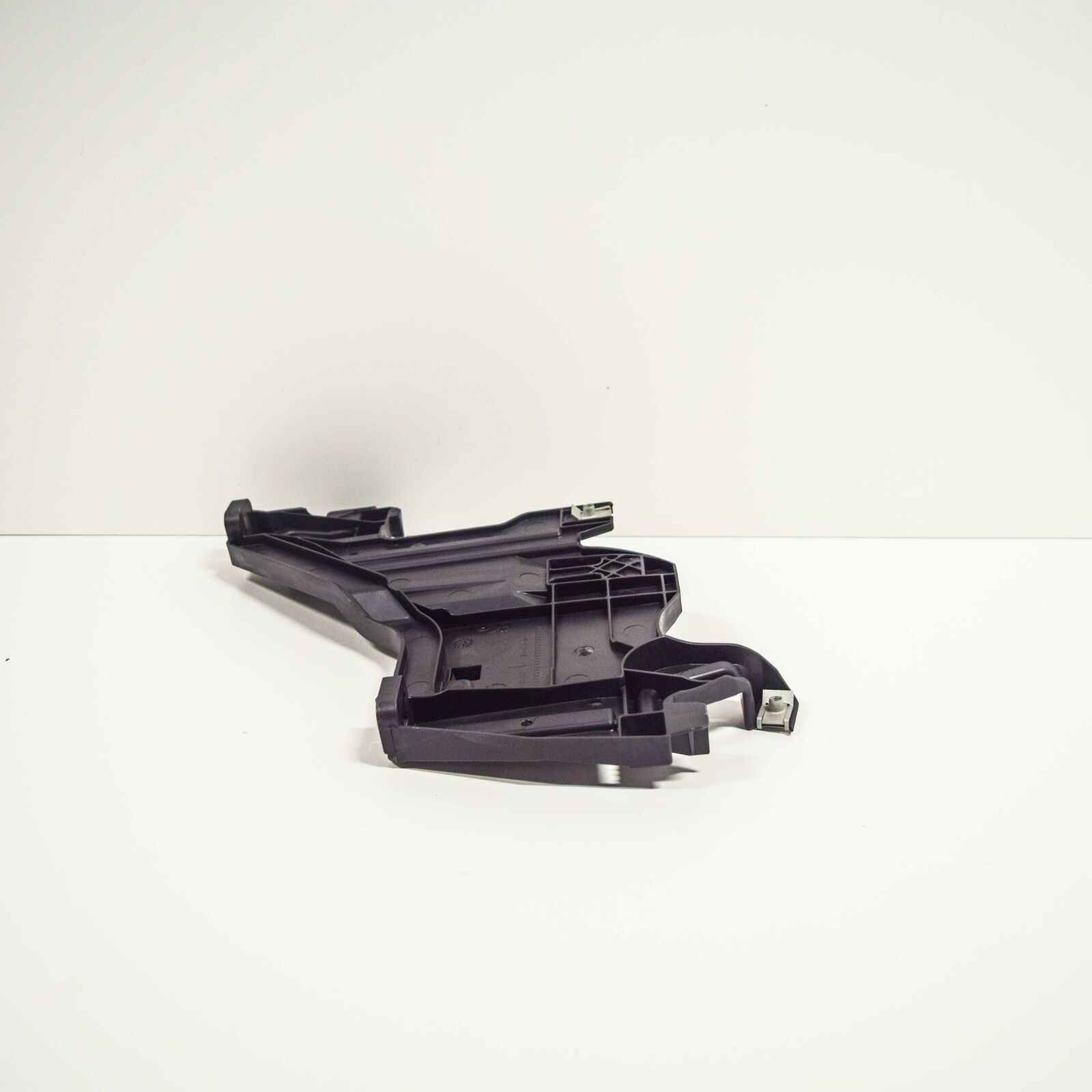 NEW AUDI A4 B8 RIGHT HEADLIGHT BRACKET 8K0941454 2010 6 NEW AUDI A4 B8 RIGHT HEADLIGHT BRACKET 8K0941454 2010 - Image 6
