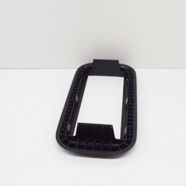 NEW VW TRANSPORTER T5 REAR SEAT FLOOR MOUNT BRACKET COVER 7H0883087A9B9 ORIGINAL - Image 4
