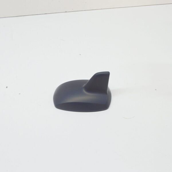 NEW MERCEDES-BENZ CLA COUPE C117 ROOF ANTENNA TRIM COVER A21282702289999 - Image 4