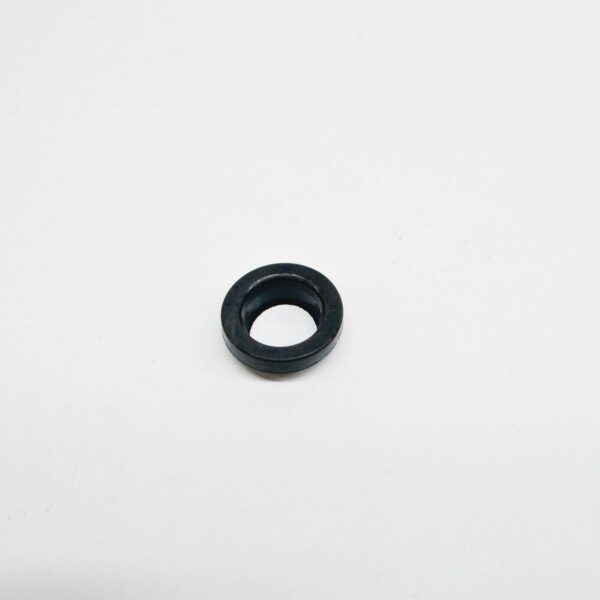 NEW FORD FOCUS C346 MK3 WINDSCREEN WASHER SEAL BV61-17B648-AA 1708240 - Image 4