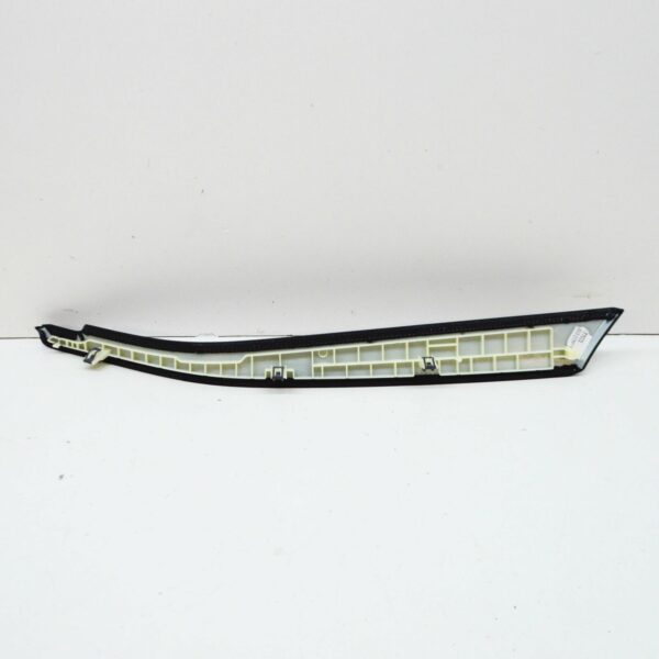 NEW AUDI Q8 REAR RIGHT D-PILLAR TRIM 4M8853216YW5 - Image 6
